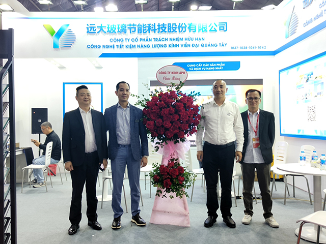 Triển l&atilde;m Việt Nam (5)