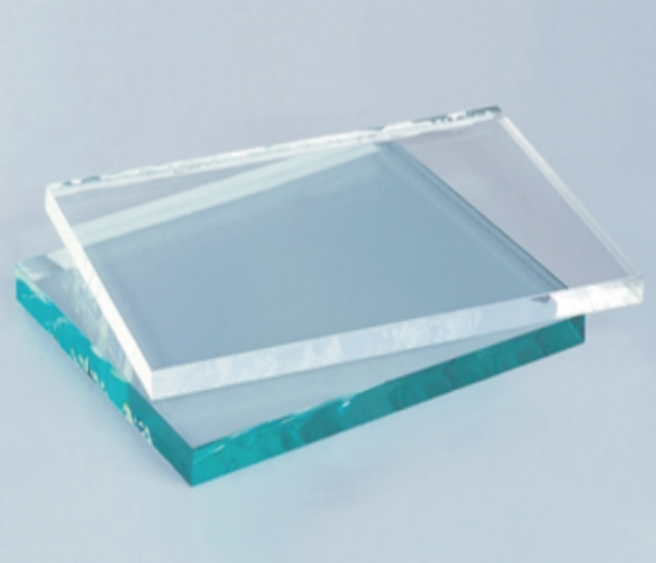 Kính trong suốt Ultra